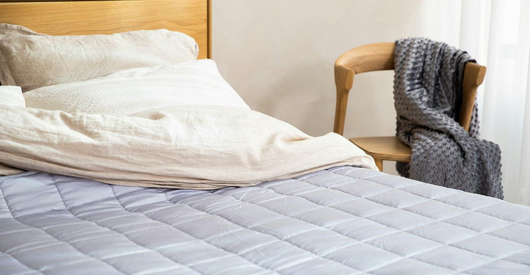 Can You Wash a Weighted Blanket? It Depends on the Fill