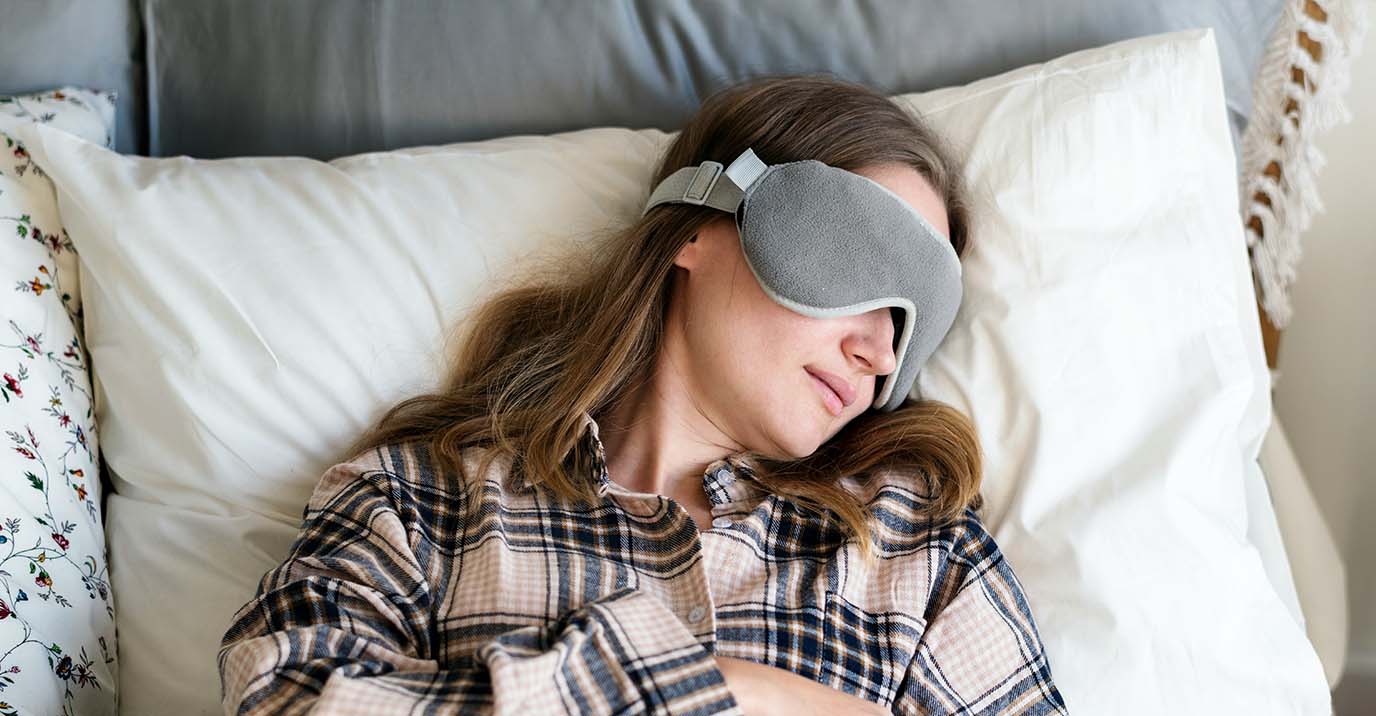 Weighted Eye Mask and Sleep: The Actual Science Behind It