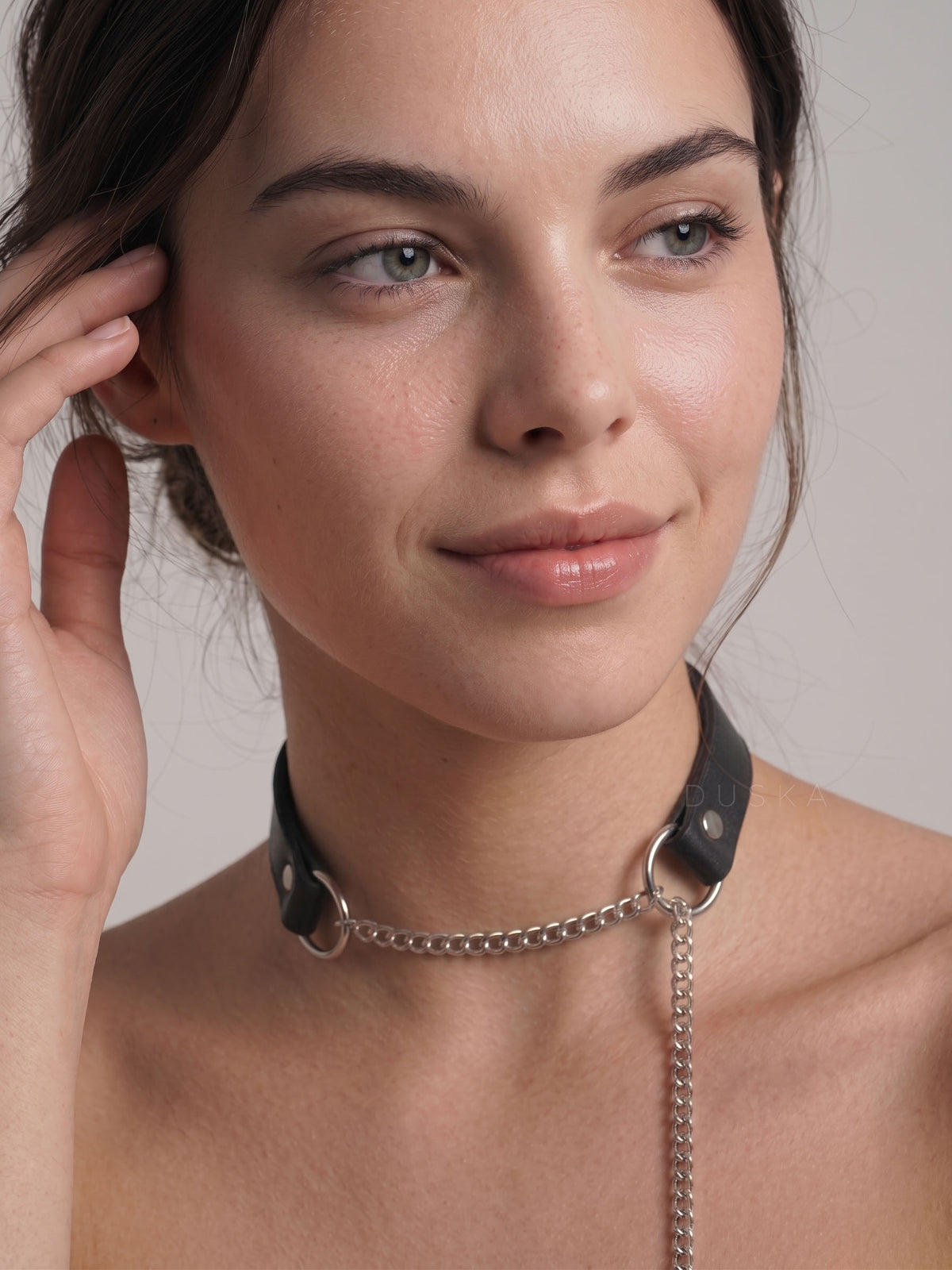 Choker Chain Slip Chain, minimalist leather chain choker, romantic jewelry for Good Date Ideas