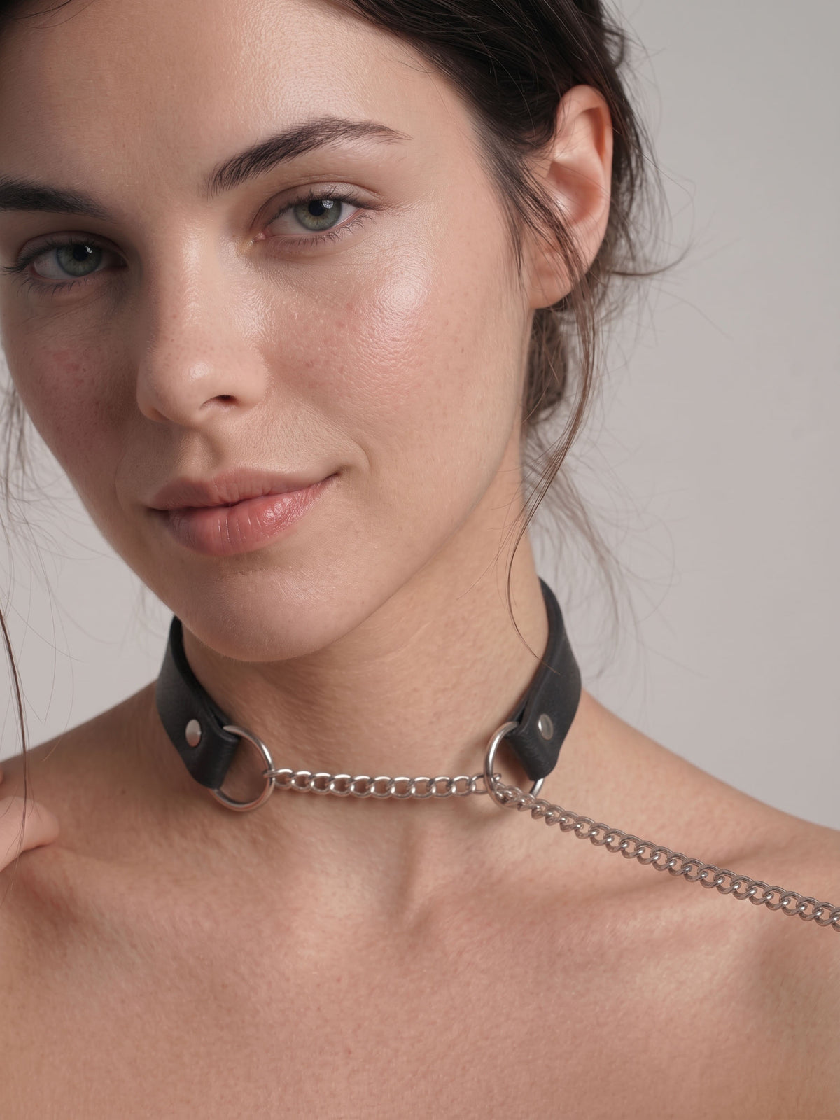 Choker Chain Slip Chain, leather chain choker worn on neck, elegant accessory for Good Date Ideas